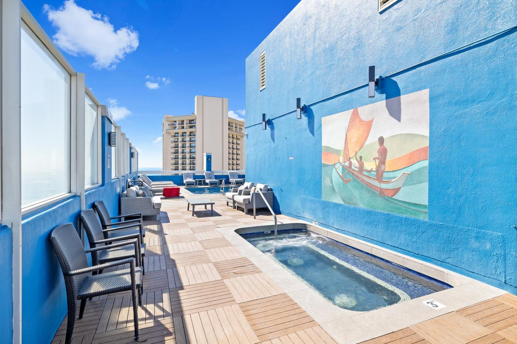 Steps To Waikiki Beach! Newly Renovated With 75" Tv Honolulu Exterior foto