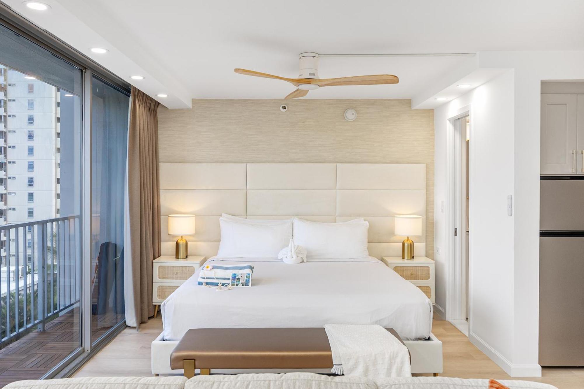 Steps To Waikiki Beach! Newly Renovated With 75" Tv Honolulu Exterior foto