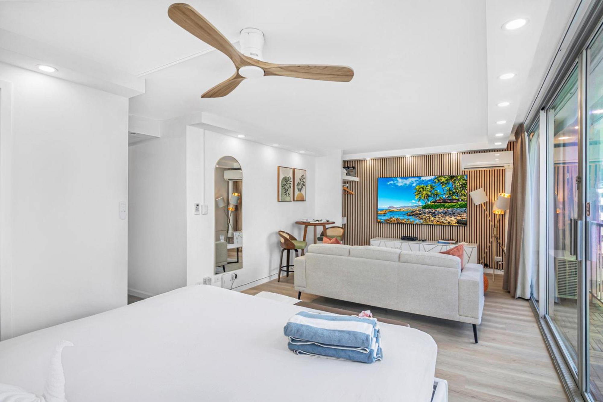 Steps To Waikiki Beach! Newly Renovated With 75" Tv Honolulu Exterior foto